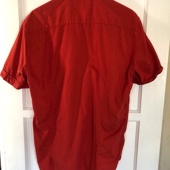 Dolce & Gabbana red short sleeve - Picture 3 of 4